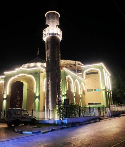minarete & coner lighting-newon