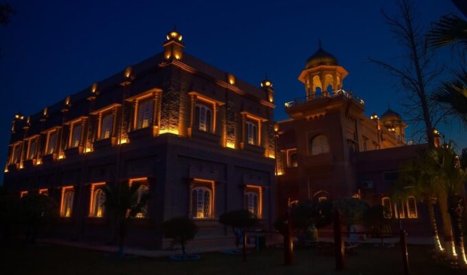 Illumination of Peshawar museum