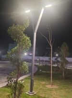 Y shaped modern designed garden pole light - Image 2