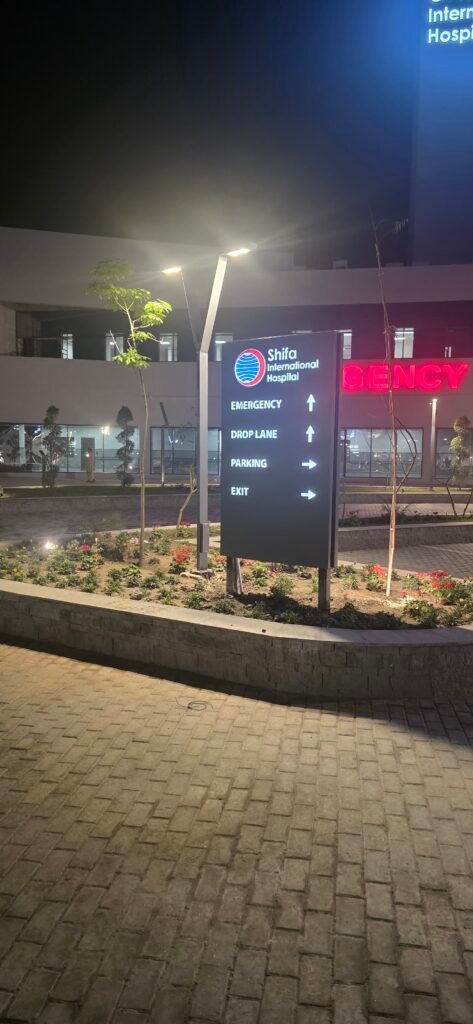 pole lights in pakistan