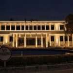 facade light design-pm office
